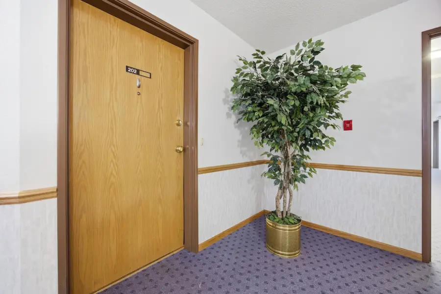 2705 35th Avenue S #202, Fargo, ND 58104 - #3