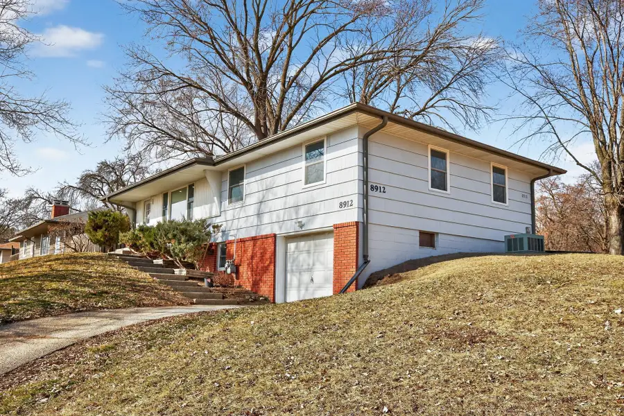 8912 Tretbaugh Drive, Minneapolis, MN 55431 - #2