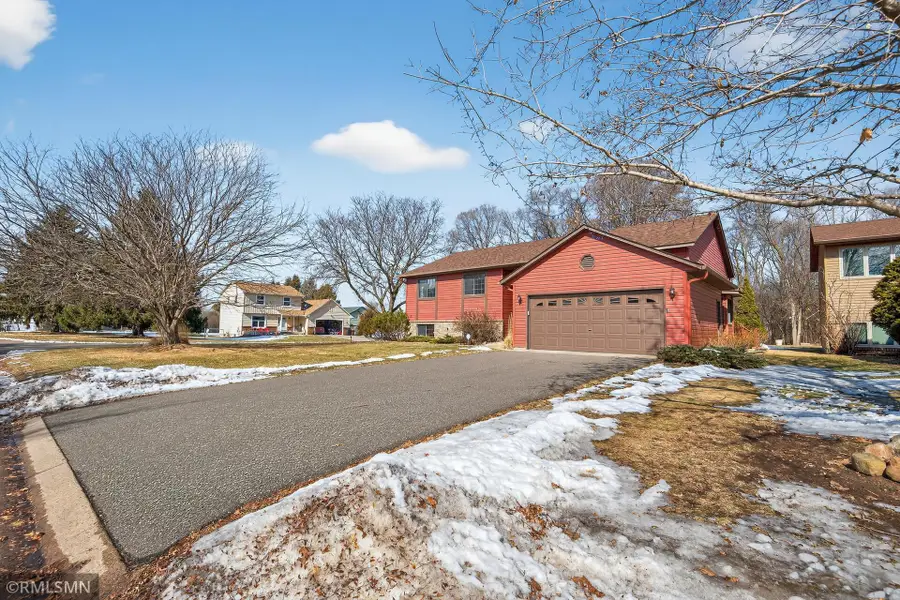 1481 Sextant Avenue E, Saint Paul, MN 55109 - #3