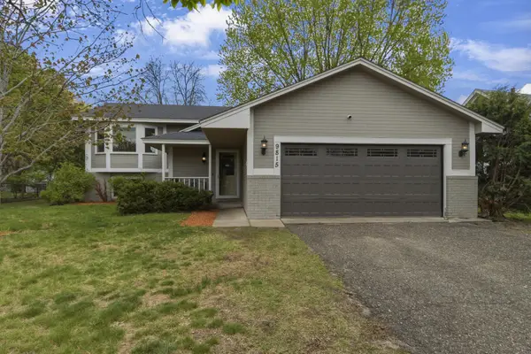 9815 Larch Street Nw, Minneapolis, MN 55433