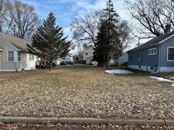 5418 Girard Avenue N, Minneapolis, MN 55430