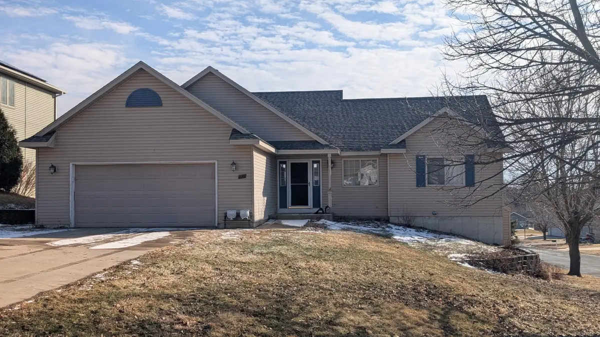 501 Cedar Court Ne, Pine Island, MN 55963 - #1
