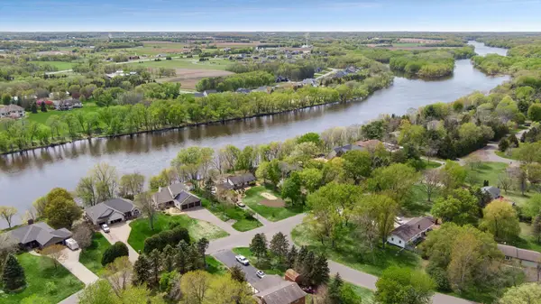 13640 Riverview Drive Nw, Elk River, MN 55330