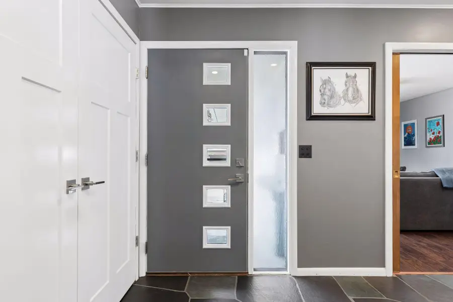 8236 Westwood Hills Curve, Saint Louis Park, MN 55426 - #2