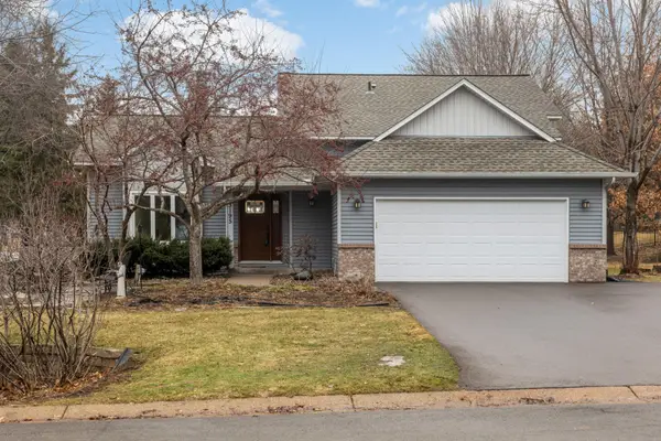 3195 Red Oak Drive, Saint Paul, MN 55121