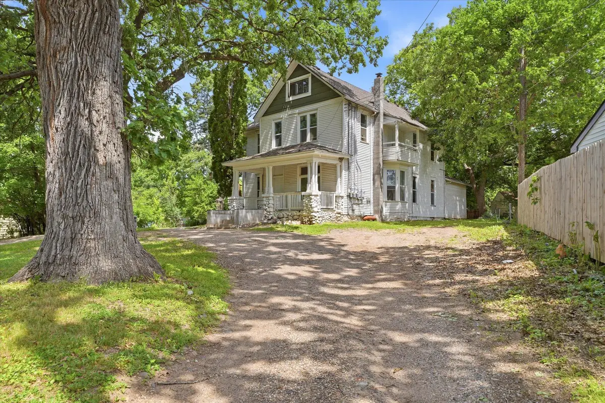 1667 Ames Avenue, Saint Paul, MN 55106 - #1