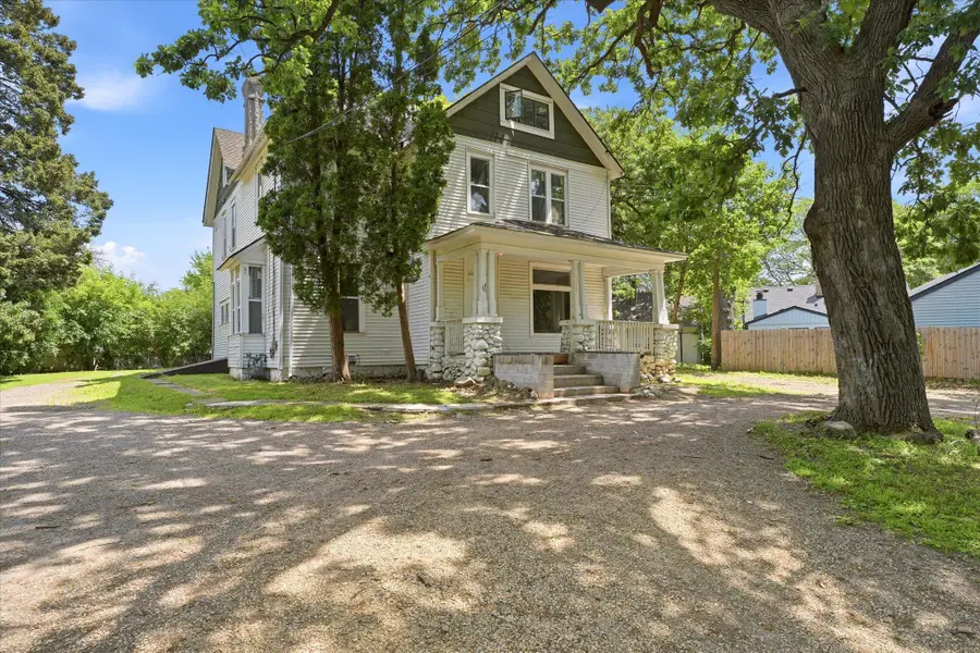 1667 Ames Avenue, Saint Paul, MN 55106 - #2