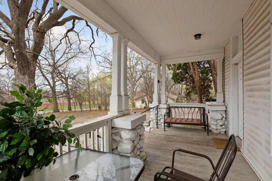 1667 Ames Avenue, Saint Paul, MN 55106 - #3