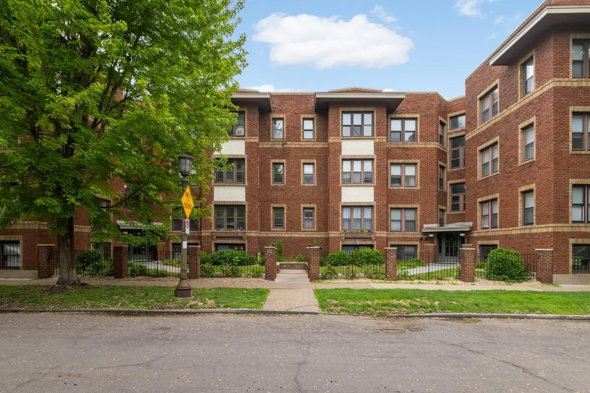 385 Laurel Avenue #10, Saint Paul, MN 55102 - #1