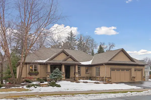 2121 Crestview Drive, Excelsior, MN 55331