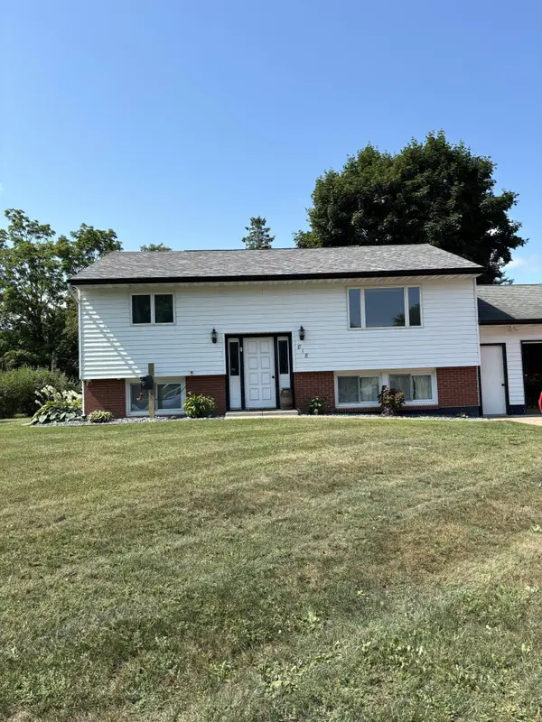 818 S 10th Street, Lake City, MN 55041