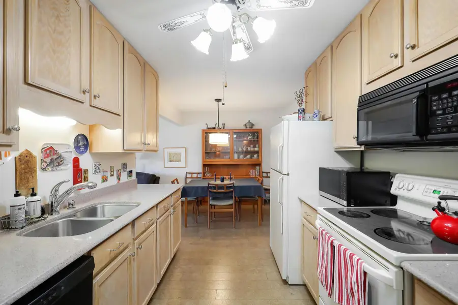 4360 Brookside Court #218, Minneapolis, MN 55436 - #3