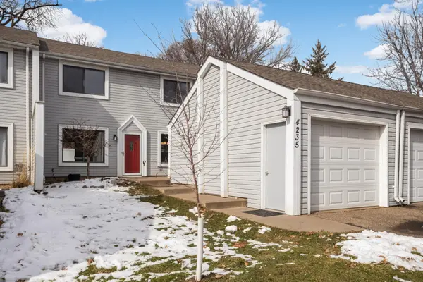 4235 Sylvia Lane N, Saint Paul, MN 55126