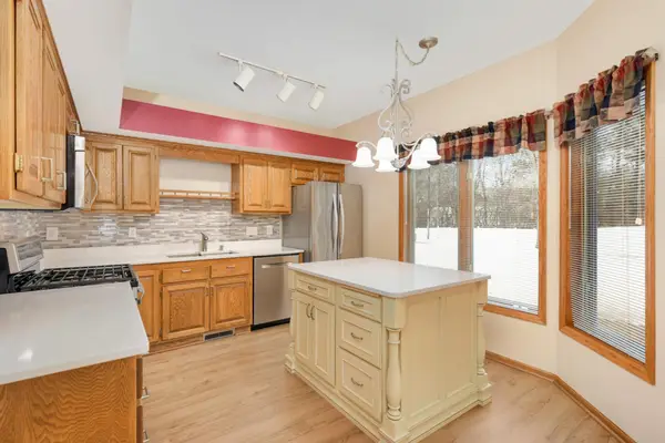 11849 Aberdeen Street Ne, Minneapolis, MN 55449