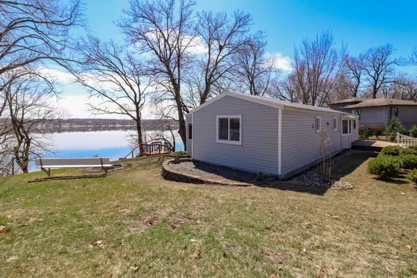 17012 Patricia Street, Paynesville, MN 56362