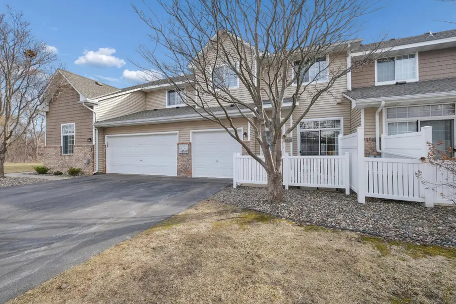 17878 Cobblestone Way, Eden Prairie, MN 55347 - #2