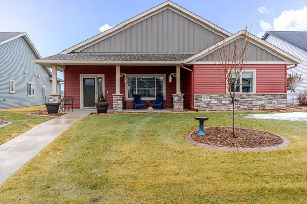 1922 Sandstone Loop S, Sartell, MN 56377