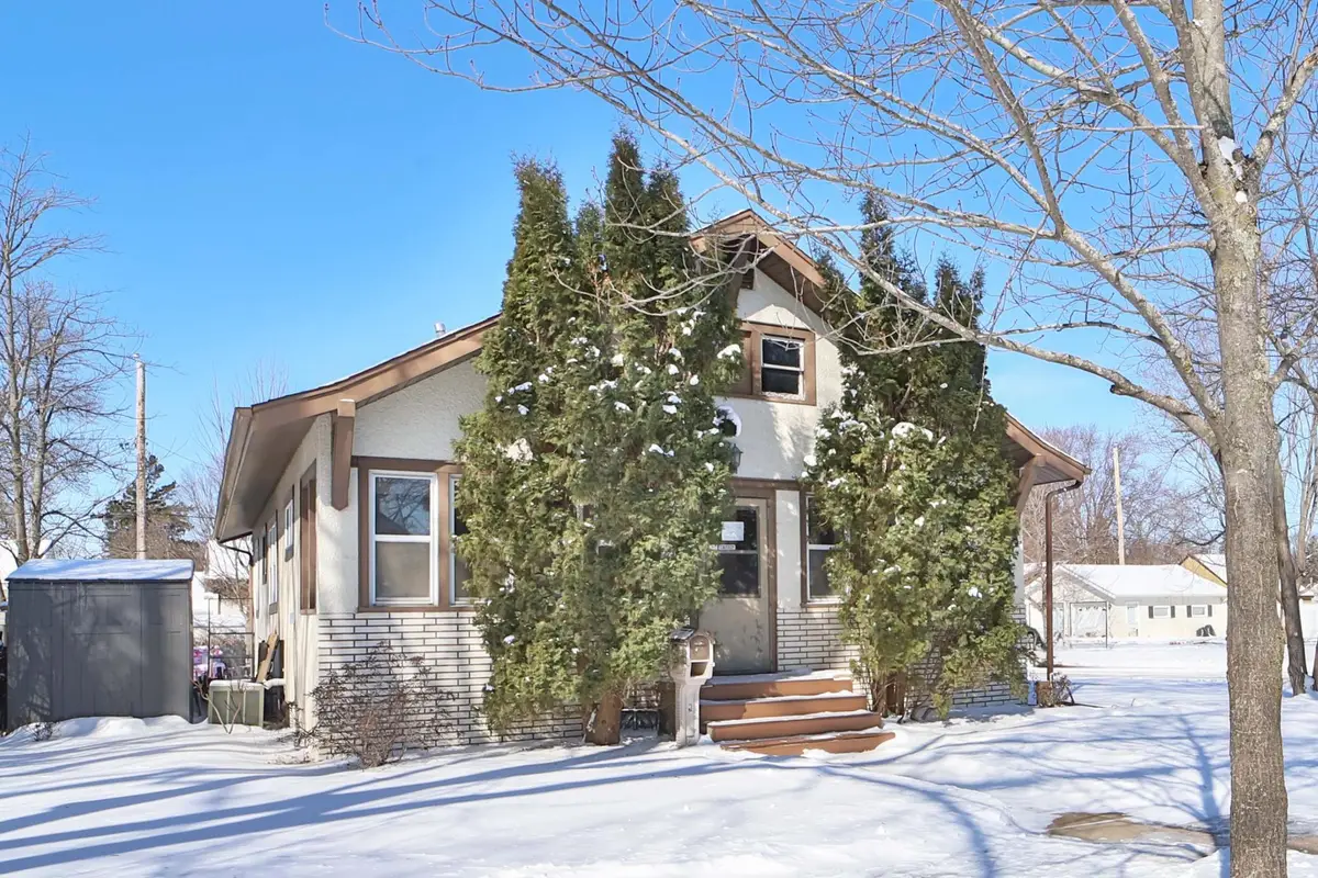 523 4th Avenue Ne, Brainerd, MN 56401 - #1