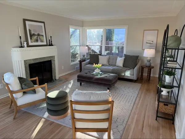 1581 Pinehurst Avenue, Saint Paul, MN 55116