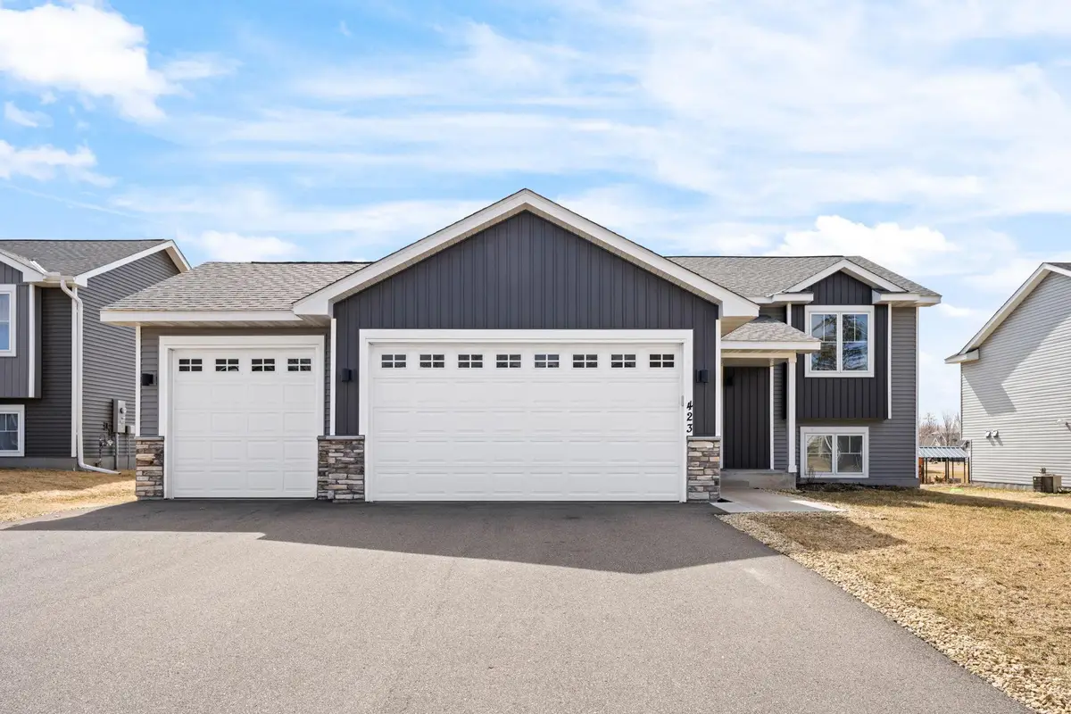423 Eagle Street Nw, Isanti, MN 55040 - #1