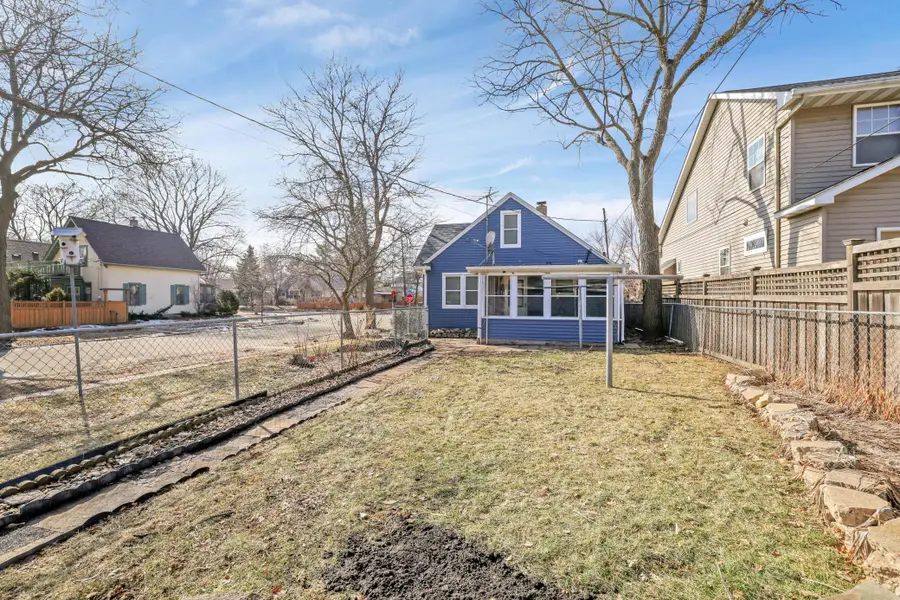 3255 36th Avenue S, Minneapolis, MN 55406 - #3