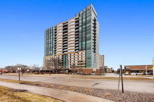 3209 Galleria #1302, Minneapolis, MN 55435