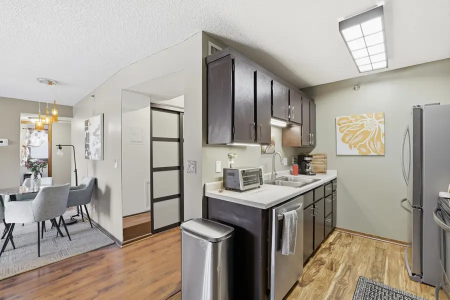 26 10th Street W #610, Saint Paul, MN 55102 - #2