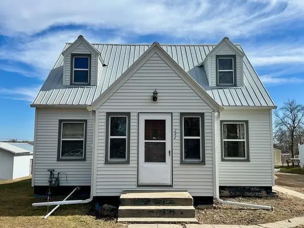 232 Drury Avenue, Lowry, MN 56349