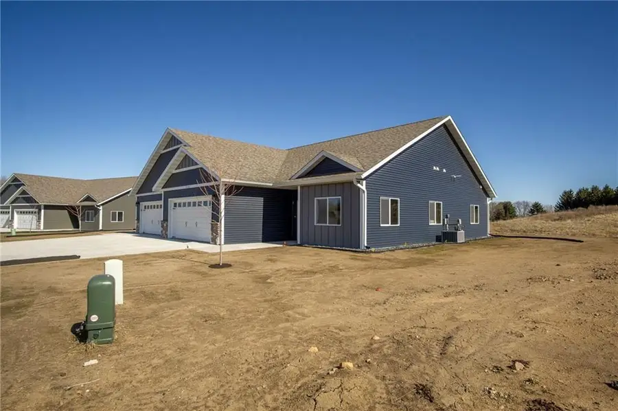 3357 Iris Drive, Eau Claire, WI 54703 - #3