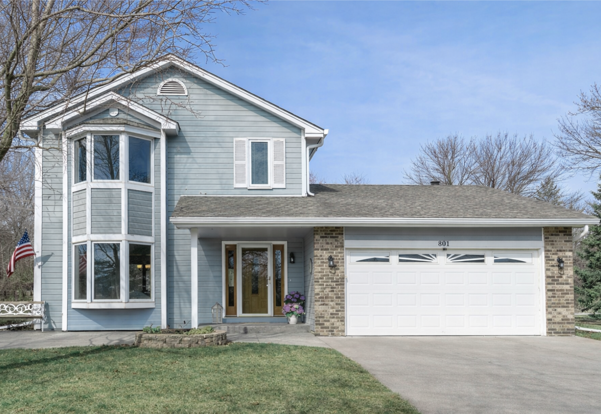 801 Gramsey Place, Burnsville, MN 55306 - #1