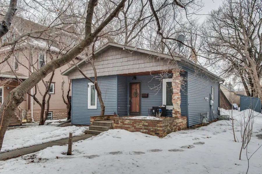 515 10th Street S, Fargo, ND 58103 - #2