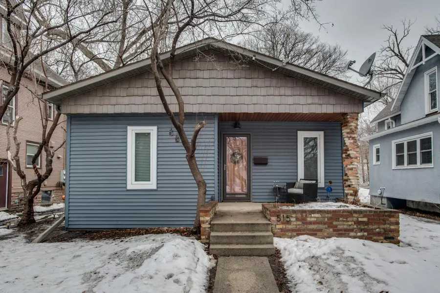 515 10th Street S, Fargo, ND 58103 - #3