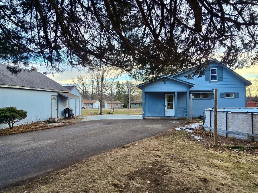 918 Lindbergh Drive S, Little Falls, MN 56345 - #3