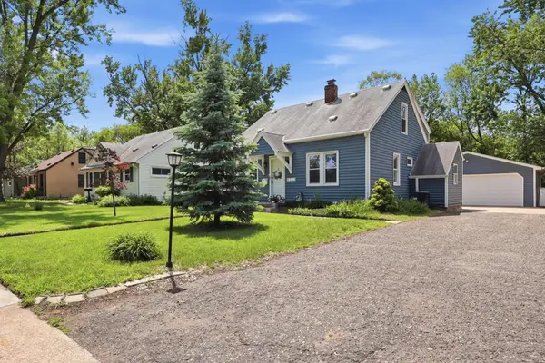 8352 Nicollet Avenue S, Minneapolis, MN 55420