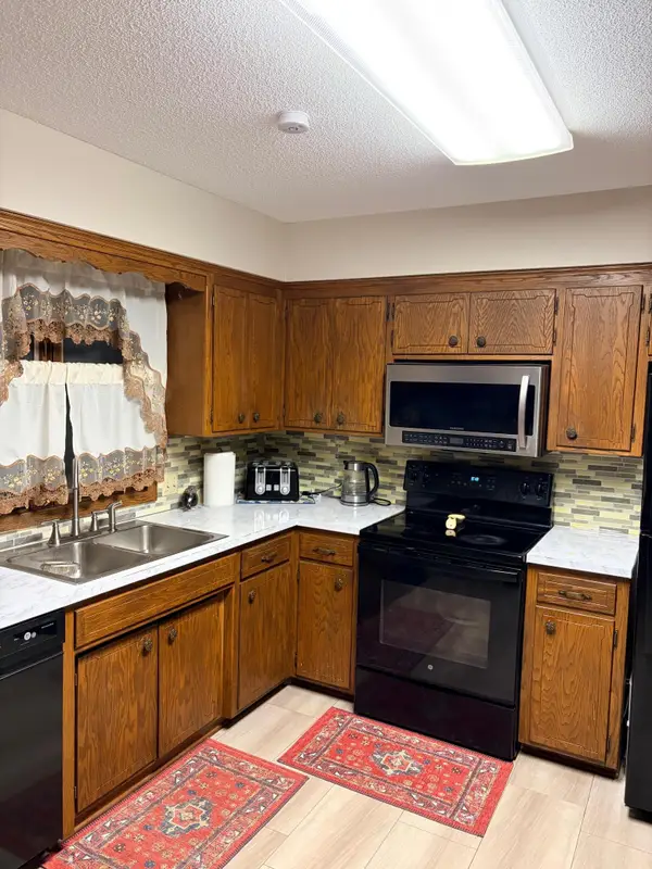 4173 Colorado Avenue N, Minneapolis, MN 55422