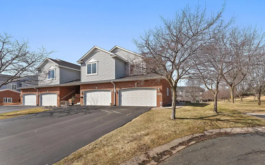 20059 Homestead Court, Lakeville, MN 55044 - #2