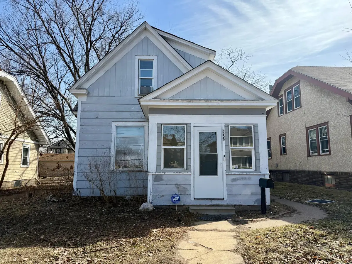 3906 Emerson Avenue N, Minneapolis, MN 55412 - #1