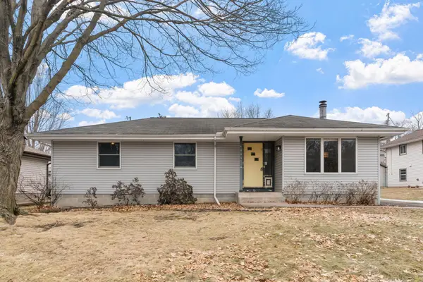 6089 Xylon Avenue N, Minneapolis, MN 55428