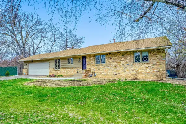 171 Rice Creek Terrace Ne, Fridley, MN 55432
