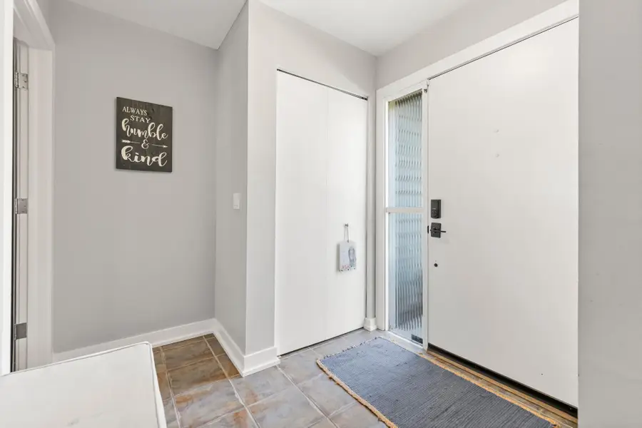 25 Walden Street, Burnsville, MN 55337 - #3