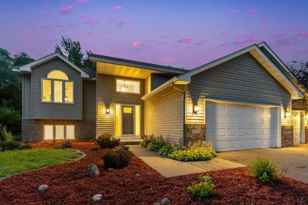 2225 Tart Lake Road, Hugo, MN 55038