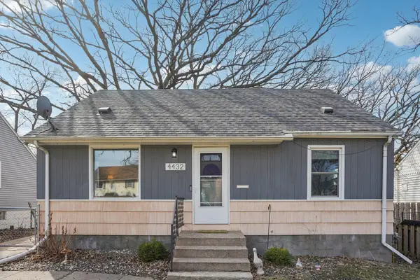 4432 3rd Street Ne, Columbia Heights, MN 55421