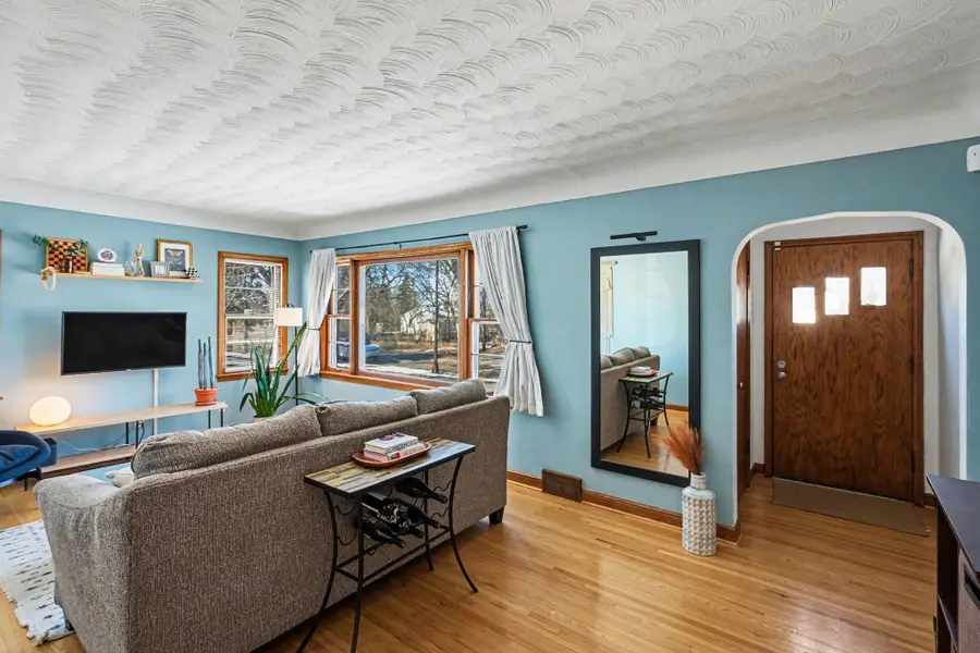 2016 Sherwood Avenue, Saint Paul, MN 55119 - #3