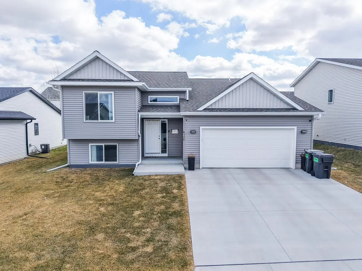 6138 Sandstone Street Nw, Rochester, MN 55901 - #1