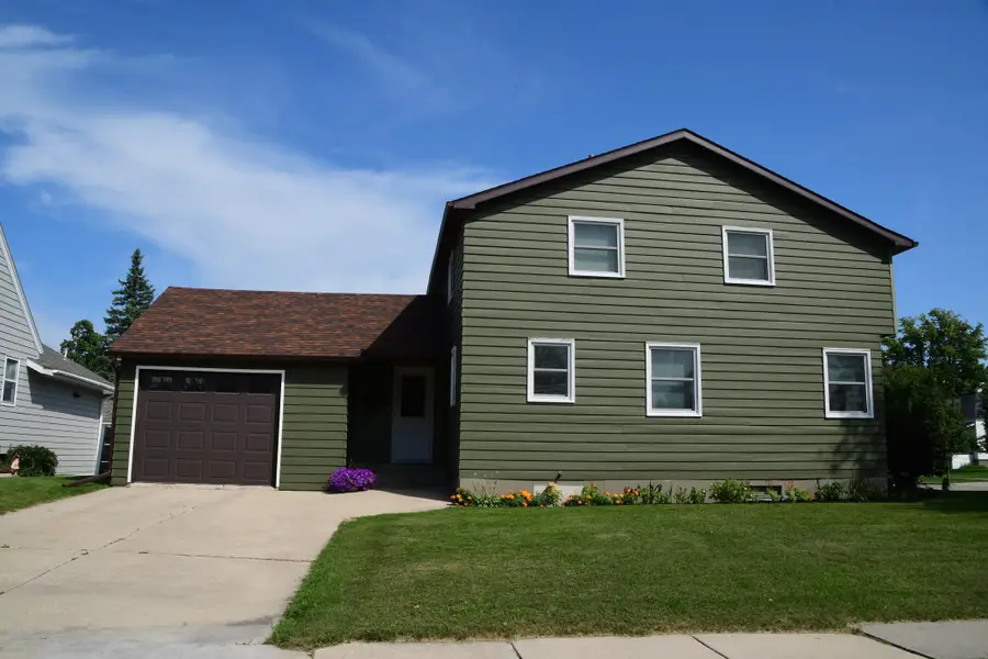 401 Center Street E, Roseau, MN 56751 - #2