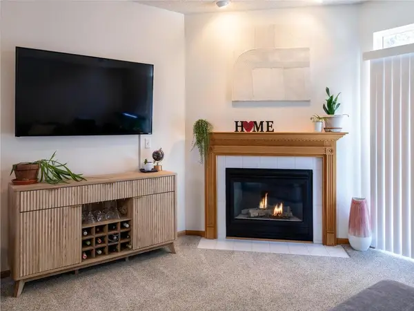 11649 Horizon Drive, Burnsville, MN 55337