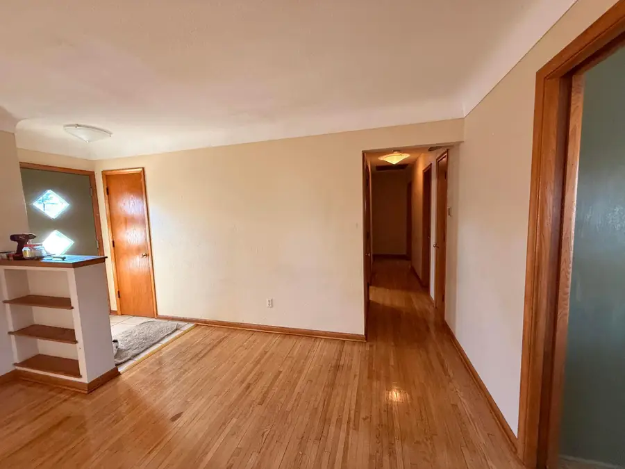 2035 California Avenue E, Saint Paul, MN 55119 - #3