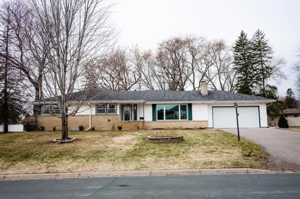 9216 Upton Avenue S, Minneapolis, MN 55431