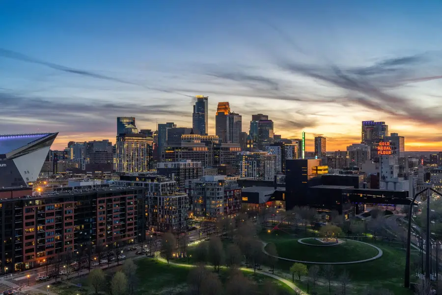 1111 W River Parkway #18AB, Minneapolis, MN 55415 - #3