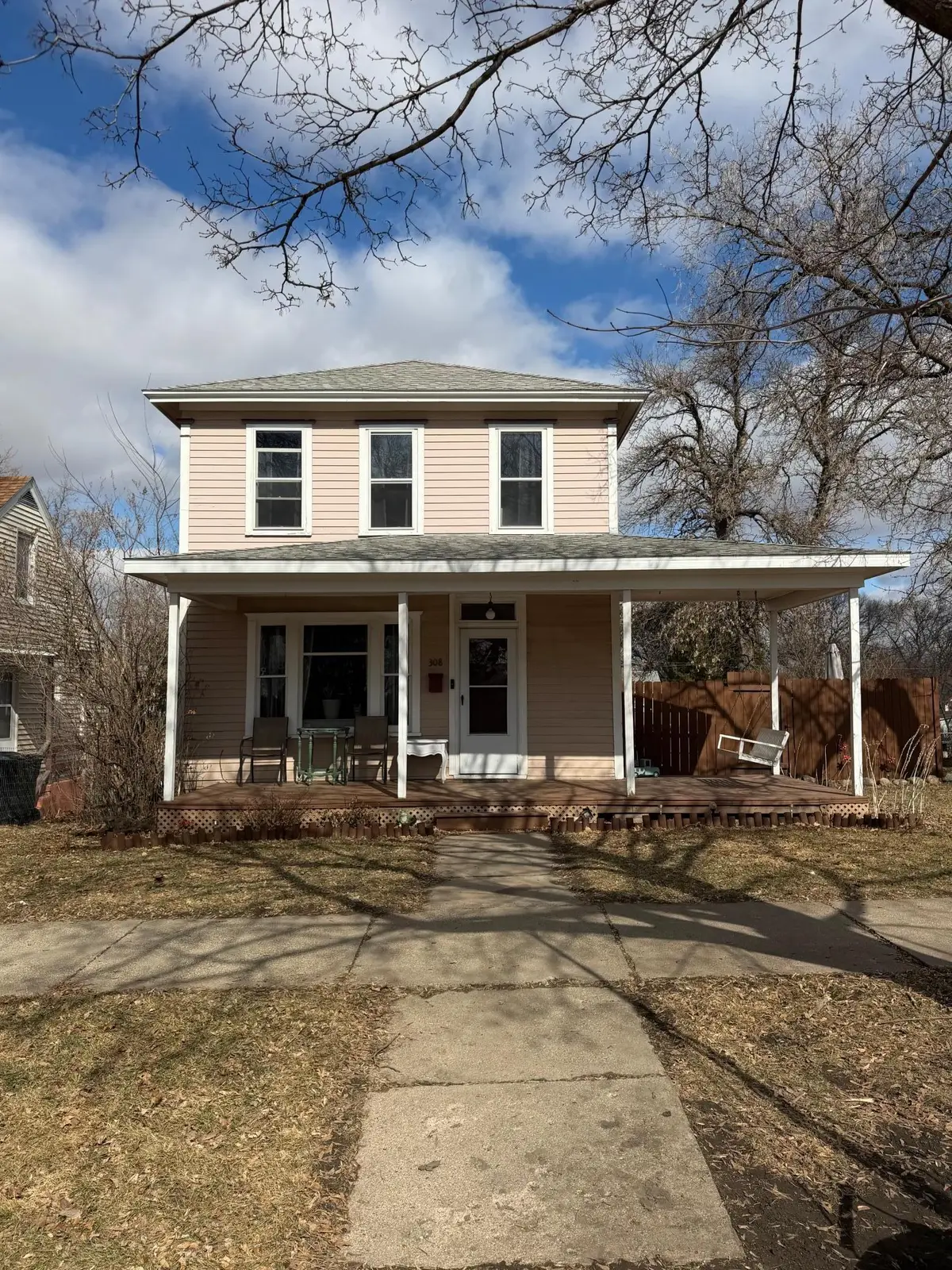 308 W Douglas Avenue, Fergus Falls, MN 56537 - #1